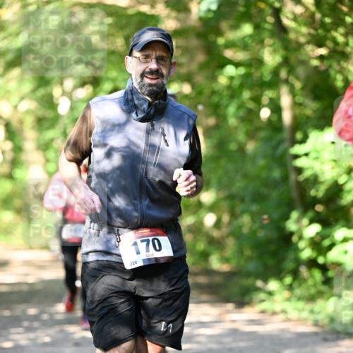 06.10.2024 - Bramfelder Halbmarathon 2024 Dr. Thomas Lammeyer http://msf.ph/oto/7341285 06.10.2024 10:48:48 Laufen 228, 170 meine-sportfotos.de