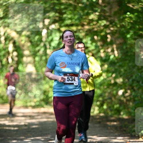 06.10.2024 - Bramfelder Halbmarathon 2024 Dr. Thomas Lammeyer http://msf.ph/oto/7341384 06.10.2024 10:49:10 Laufen 534, 203 meine-sportfotos.de