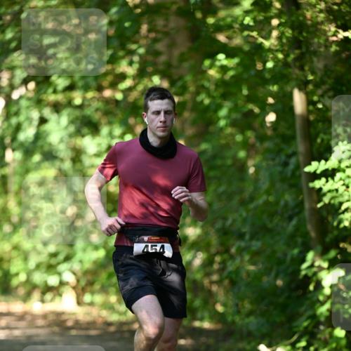 06.10.2024 - Bramfelder Halbmarathon 2024 Dr. Thomas Lammeyer http://msf.ph/oto/7341407 06.10.2024 10:49:17 Laufen 454 meine-sportfotos.de