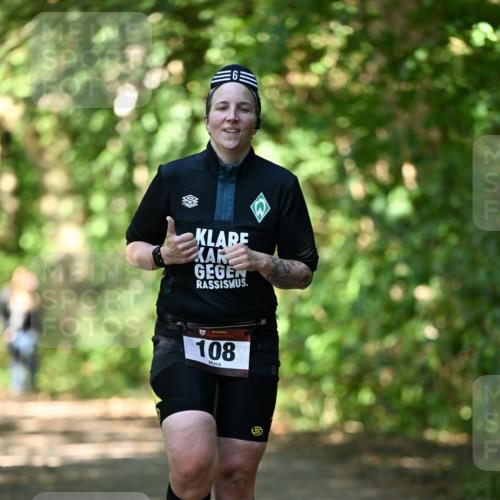 06.10.2024 - Bramfelder Halbmarathon 2024 Dr. Thomas Lammeyer http://msf.ph/oto/7341435 06.10.2024 10:49:29 Laufen 108 meine-sportfotos.de