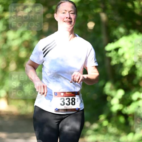 06.10.2024 - Bramfelder Halbmarathon 2024 Dr. Thomas Lammeyer http://msf.ph/oto/7341458 06.10.2024 10:49:39 Laufen 33, 338 meine-sportfotos.de