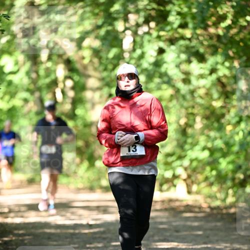 06.10.2024 - Bramfelder Halbmarathon 2024 Dr. Thomas Lammeyer http://msf.ph/oto/7341482 06.10.2024 10:49:44 Laufen 13 meine-sportfotos.de