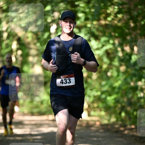 06.10.2024 - Bramfelder Halbmarathon 2024 Dr. Thomas Lammeyer http://msf.ph/oto/7341506 06.10.2024 10:49:51 Laufen 433 meine-sportfotos.de