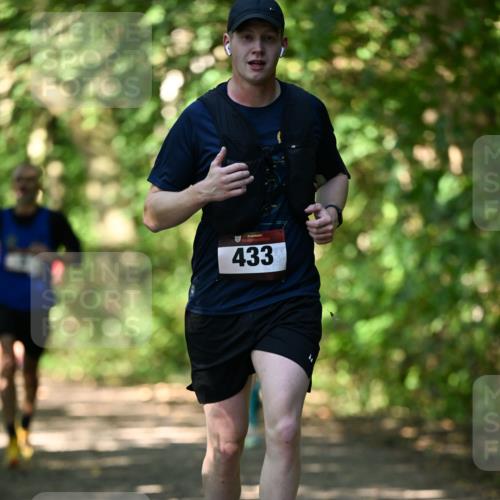 06.10.2024 - Bramfelder Halbmarathon 2024 Dr. Thomas Lammeyer http://msf.ph/oto/7341509 06.10.2024 10:49:51 Laufen 433 meine-sportfotos.de
