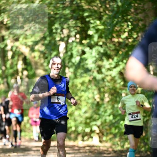 06.10.2024 - Bramfelder Halbmarathon 2024 Dr. Thomas Lammeyer http://msf.ph/oto/7341514 06.10.2024 10:49:53 Laufen 5, 424 meine-sportfotos.de
