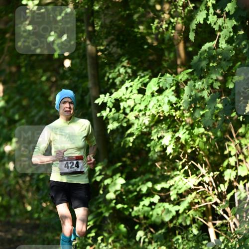 06.10.2024 - Bramfelder Halbmarathon 2024 Dr. Thomas Lammeyer http://msf.ph/oto/7341521 06.10.2024 10:49:54 Laufen 424 meine-sportfotos.de