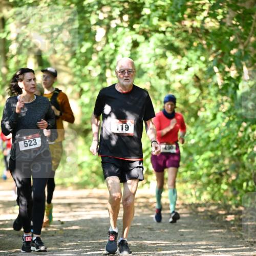 06.10.2024 - Bramfelder Halbmarathon 2024 Dr. Thomas Lammeyer http://msf.ph/oto/7341545 06.10.2024 10:50:01 Laufen 523, 119 meine-sportfotos.de