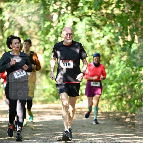 06.10.2024 - Bramfelder Halbmarathon 2024 Dr. Thomas Lammeyer http://msf.ph/oto/7341546 06.10.2024 10:50:01 Laufen 523, 119 meine-sportfotos.de
