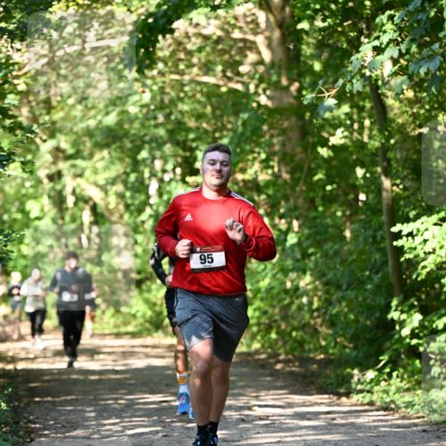 06.10.2024 - Bramfelder Halbmarathon 2024 Dr. Thomas Lammeyer http://msf.ph/oto/7341581 06.10.2024 10:50:10 Laufen 95 meine-sportfotos.de