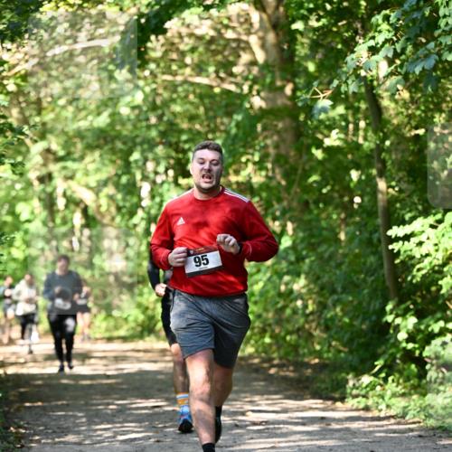 06.10.2024 - Bramfelder Halbmarathon 2024 Dr. Thomas Lammeyer http://msf.ph/oto/7341582 06.10.2024 10:50:10 Laufen 95 meine-sportfotos.de