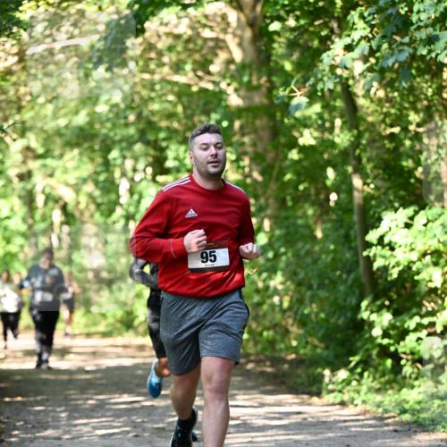 06.10.2024 - Bramfelder Halbmarathon 2024 Dr. Thomas Lammeyer http://msf.ph/oto/7341585 06.10.2024 10:50:10 Laufen 95 meine-sportfotos.de