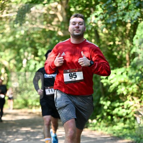 06.10.2024 - Bramfelder Halbmarathon 2024 Dr. Thomas Lammeyer http://msf.ph/oto/7341593 06.10.2024 10:50:11 Laufen 95 meine-sportfotos.de