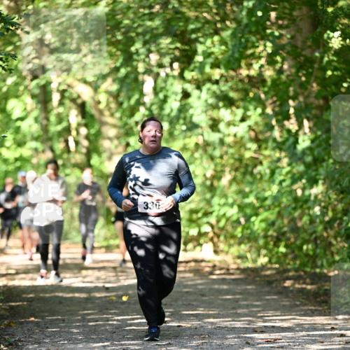 06.10.2024 - Bramfelder Halbmarathon 2024 Dr. Thomas Lammeyer http://msf.ph/oto/7341600 06.10.2024 10:50:14 Laufen 330 meine-sportfotos.de