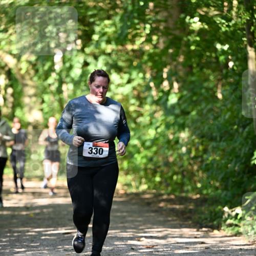 06.10.2024 - Bramfelder Halbmarathon 2024 Dr. Thomas Lammeyer http://msf.ph/oto/7341608 06.10.2024 10:50:15 Laufen 126, 330 meine-sportfotos.de
