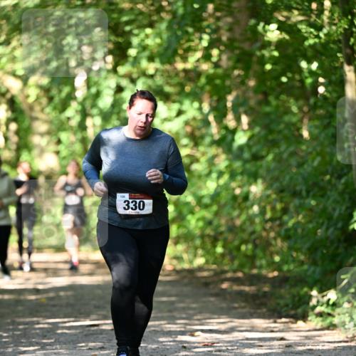 06.10.2024 - Bramfelder Halbmarathon 2024 Dr. Thomas Lammeyer http://msf.ph/oto/7341609 06.10.2024 10:50:16 Laufen 126, 330 meine-sportfotos.de