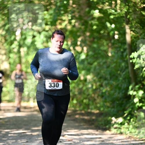 06.10.2024 - Bramfelder Halbmarathon 2024 Dr. Thomas Lammeyer http://msf.ph/oto/7341614 06.10.2024 10:50:16 Laufen 126, 330 meine-sportfotos.de