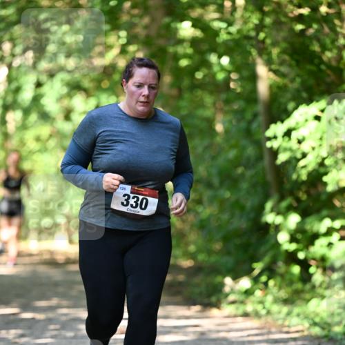 06.10.2024 - Bramfelder Halbmarathon 2024 Dr. Thomas Lammeyer http://msf.ph/oto/7341618 06.10.2024 10:50:17 Laufen 126, 330 meine-sportfotos.de