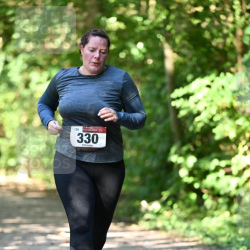06.10.2024 - Bramfelder Halbmarathon 2024 Dr. Thomas Lammeyer http://msf.ph/oto/7341620 06.10.2024 10:50:17 Laufen 126, 330 meine-sportfotos.de