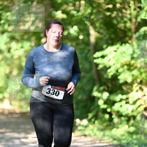 06.10.2024 - Bramfelder Halbmarathon 2024 Dr. Thomas Lammeyer http://msf.ph/oto/7341621 06.10.2024 10:50:17 Laufen 126, 330 meine-sportfotos.de
