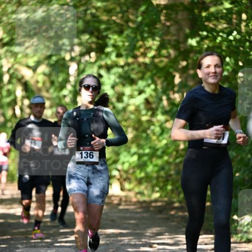 06.10.2024 - Bramfelder Halbmarathon 2024 Dr. Thomas Lammeyer http://msf.ph/oto/7341645 06.10.2024 10:50:24 Laufen 136 meine-sportfotos.de