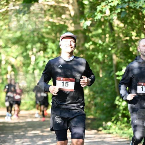 06.10.2024 - Bramfelder Halbmarathon 2024 Dr. Thomas Lammeyer http://msf.ph/oto/7341665 06.10.2024 10:50:28 Laufen 300, 15, 17 meine-sportfotos.de
