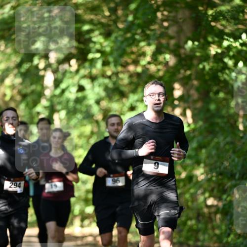 06.10.2024 - Bramfelder Halbmarathon 2024 Dr. Thomas Lammeyer http://msf.ph/oto/7341680 06.10.2024 10:50:32 Laufen 96, 294, 9 meine-sportfotos.de