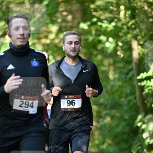 06.10.2024 - Bramfelder Halbmarathon 2024 Dr. Thomas Lammeyer http://msf.ph/oto/7341692 06.10.2024 10:50:34 Laufen 294, 96 meine-sportfotos.de