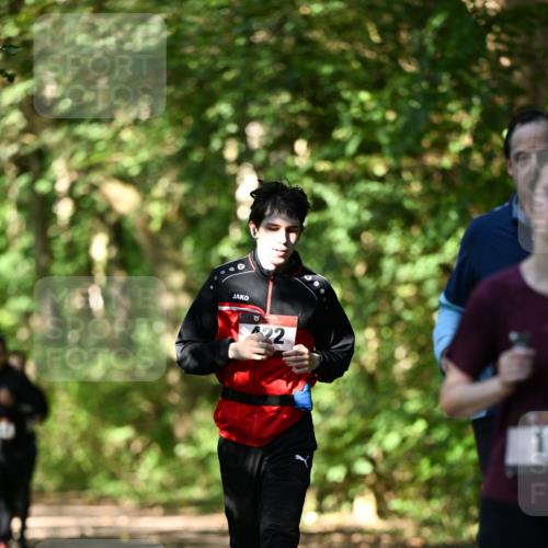 06.10.2024 - Bramfelder Halbmarathon 2024 Dr. Thomas Lammeyer http://msf.ph/oto/7341695 06.10.2024 10:50:36 Laufen 22 meine-sportfotos.de