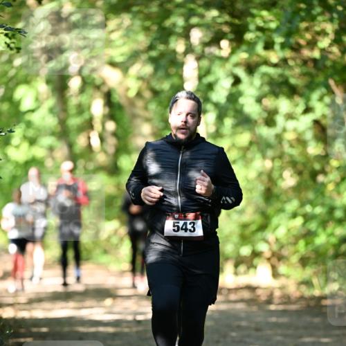 06.10.2024 - Bramfelder Halbmarathon 2024 Dr. Thomas Lammeyer http://msf.ph/oto/7341712 06.10.2024 10:50:42 Laufen 543 meine-sportfotos.de