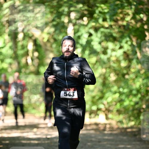 06.10.2024 - Bramfelder Halbmarathon 2024 Dr. Thomas Lammeyer http://msf.ph/oto/7341713 06.10.2024 10:50:42 Laufen 543 meine-sportfotos.de