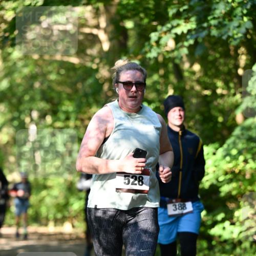 06.10.2024 - Bramfelder Halbmarathon 2024 Dr. Thomas Lammeyer http://msf.ph/oto/7341798 06.10.2024 10:51:09 Laufen 528, 388 meine-sportfotos.de