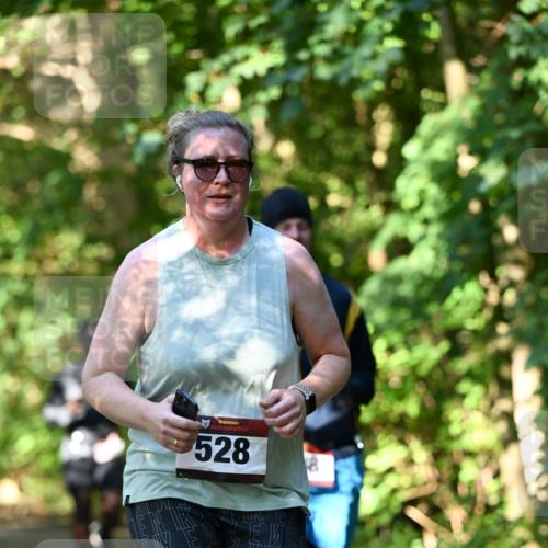 06.10.2024 - Bramfelder Halbmarathon 2024 Dr. Thomas Lammeyer http://msf.ph/oto/7341802 06.10.2024 10:51:10 Laufen 528 meine-sportfotos.de