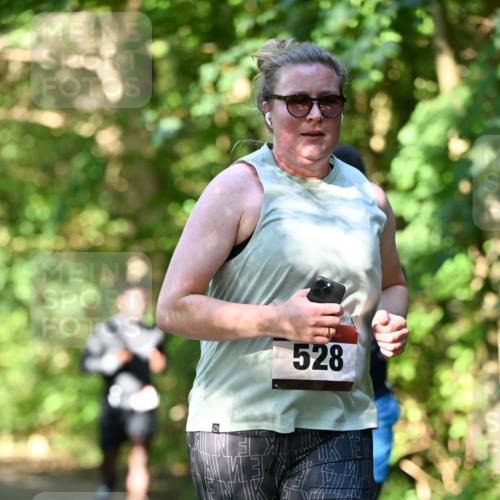 06.10.2024 - Bramfelder Halbmarathon 2024 Dr. Thomas Lammeyer http://msf.ph/oto/7341804 06.10.2024 10:51:10 Laufen 528 meine-sportfotos.de
