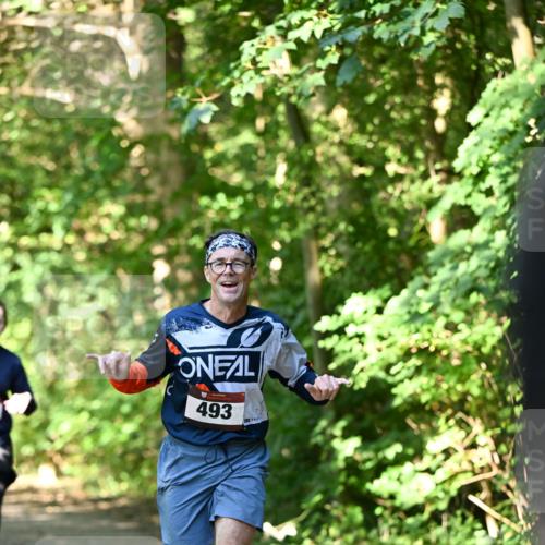06.10.2024 - Bramfelder Halbmarathon 2024 Dr. Thomas Lammeyer http://msf.ph/oto/7341823 06.10.2024 10:51:16 Laufen 493 meine-sportfotos.de