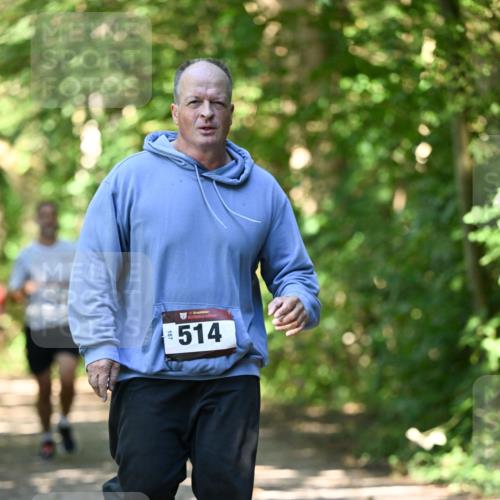06.10.2024 - Bramfelder Halbmarathon 2024 Dr. Thomas Lammeyer http://msf.ph/oto/7341852 06.10.2024 10:51:21 Laufen 17, 33, 514 meine-sportfotos.de