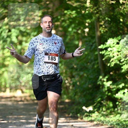 06.10.2024 - Bramfelder Halbmarathon 2024 Dr. Thomas Lammeyer http://msf.ph/oto/7341865 06.10.2024 10:51:24 Laufen 185 meine-sportfotos.de