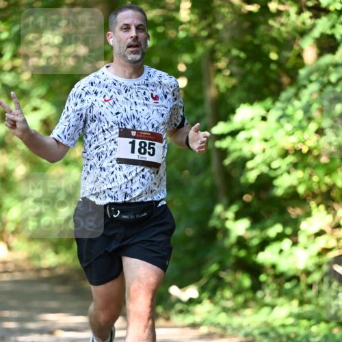 06.10.2024 - Bramfelder Halbmarathon 2024 Dr. Thomas Lammeyer http://msf.ph/oto/7341870 06.10.2024 10:51:25 Laufen 33, 185 meine-sportfotos.de