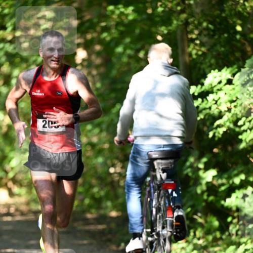 06.10.2024 - Bramfelder Halbmarathon 2024 Dr. Thomas Lammeyer http://msf.ph/oto/7341888 06.10.2024 10:51:31 Laufen 20 meine-sportfotos.de