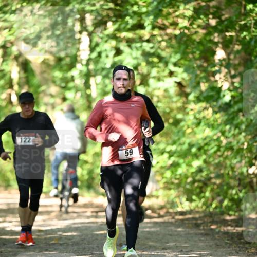 06.10.2024 - Bramfelder Halbmarathon 2024 Dr. Thomas Lammeyer http://msf.ph/oto/7341912 06.10.2024 10:51:38 Laufen 122, 59 meine-sportfotos.de