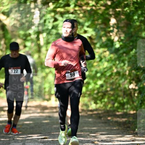 06.10.2024 - Bramfelder Halbmarathon 2024 Dr. Thomas Lammeyer http://msf.ph/oto/7341917 06.10.2024 10:51:39 Laufen 122, 59 meine-sportfotos.de