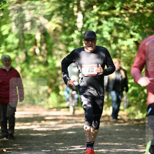 06.10.2024 - Bramfelder Halbmarathon 2024 Dr. Thomas Lammeyer http://msf.ph/oto/7341925 06.10.2024 10:51:40 Laufen 122 meine-sportfotos.de