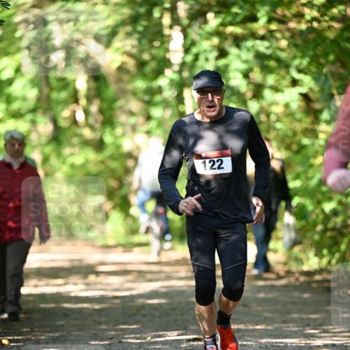 06.10.2024 - Bramfelder Halbmarathon 2024 Dr. Thomas Lammeyer http://msf.ph/oto/7341927 06.10.2024 10:51:40 Laufen 122 meine-sportfotos.de