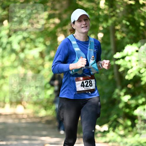 06.10.2024 - Bramfelder Halbmarathon 2024 Dr. Thomas Lammeyer http://msf.ph/oto/7341955 06.10.2024 10:51:54 Laufen 428 meine-sportfotos.de