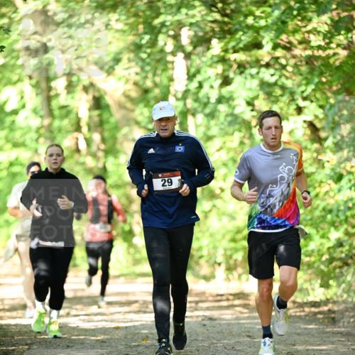 06.10.2024 - Bramfelder Halbmarathon 2024 Dr. Thomas Lammeyer http://msf.ph/oto/7341969 06.10.2024 10:52:00 Laufen 29 meine-sportfotos.de