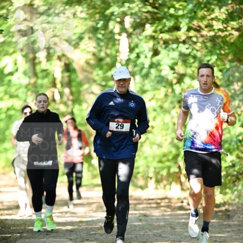 06.10.2024 - Bramfelder Halbmarathon 2024 Dr. Thomas Lammeyer http://msf.ph/oto/7341972 06.10.2024 10:52:00 Laufen 29 meine-sportfotos.de