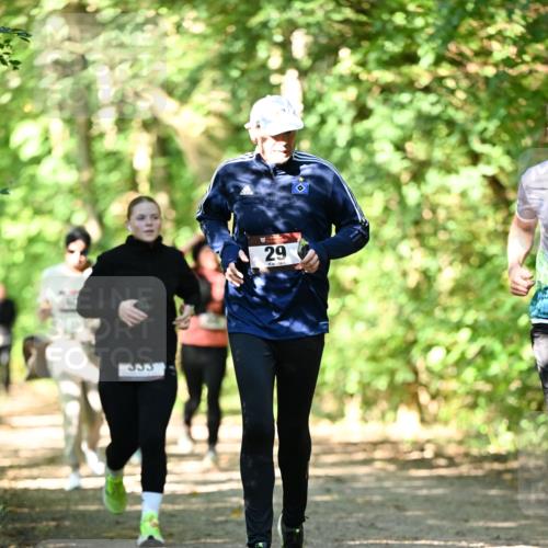 06.10.2024 - Bramfelder Halbmarathon 2024 Dr. Thomas Lammeyer http://msf.ph/oto/7341979 06.10.2024 10:52:01 Laufen 333, 29 meine-sportfotos.de