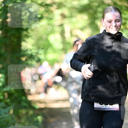 06.10.2024 - Bramfelder Halbmarathon 2024 Dr. Thomas Lammeyer http://msf.ph/oto/7341991 06.10.2024 10:52:06 Laufen  meine-sportfotos.de