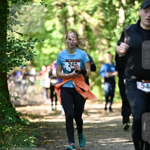 06.10.2024 - Bramfelder Halbmarathon 2024 Dr. Thomas Lammeyer http://msf.ph/oto/7342033 06.10.2024 10:52:17 Laufen 24, 54 meine-sportfotos.de