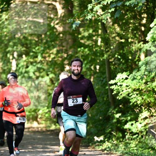 06.10.2024 - Bramfelder Halbmarathon 2024 Dr. Thomas Lammeyer http://msf.ph/oto/7342093 06.10.2024 10:52:32 Laufen 478, 23 meine-sportfotos.de