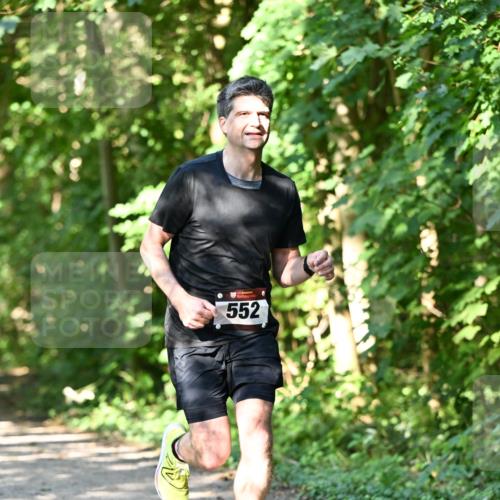 06.10.2024 - Bramfelder Halbmarathon 2024 Dr. Thomas Lammeyer http://msf.ph/oto/7342107 06.10.2024 10:52:34 Laufen 552 meine-sportfotos.de